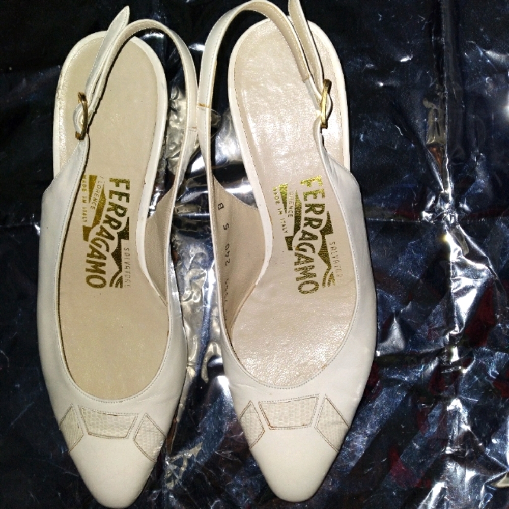 *Available For Pick Up, *Great! By Salvatore Ferragamo, Unique Sling Backs!